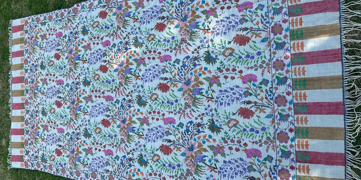 Jamawar Shawl Close-up Detail