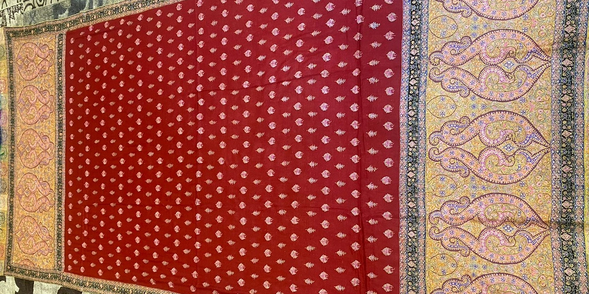 Intricate Jamawar Pattern